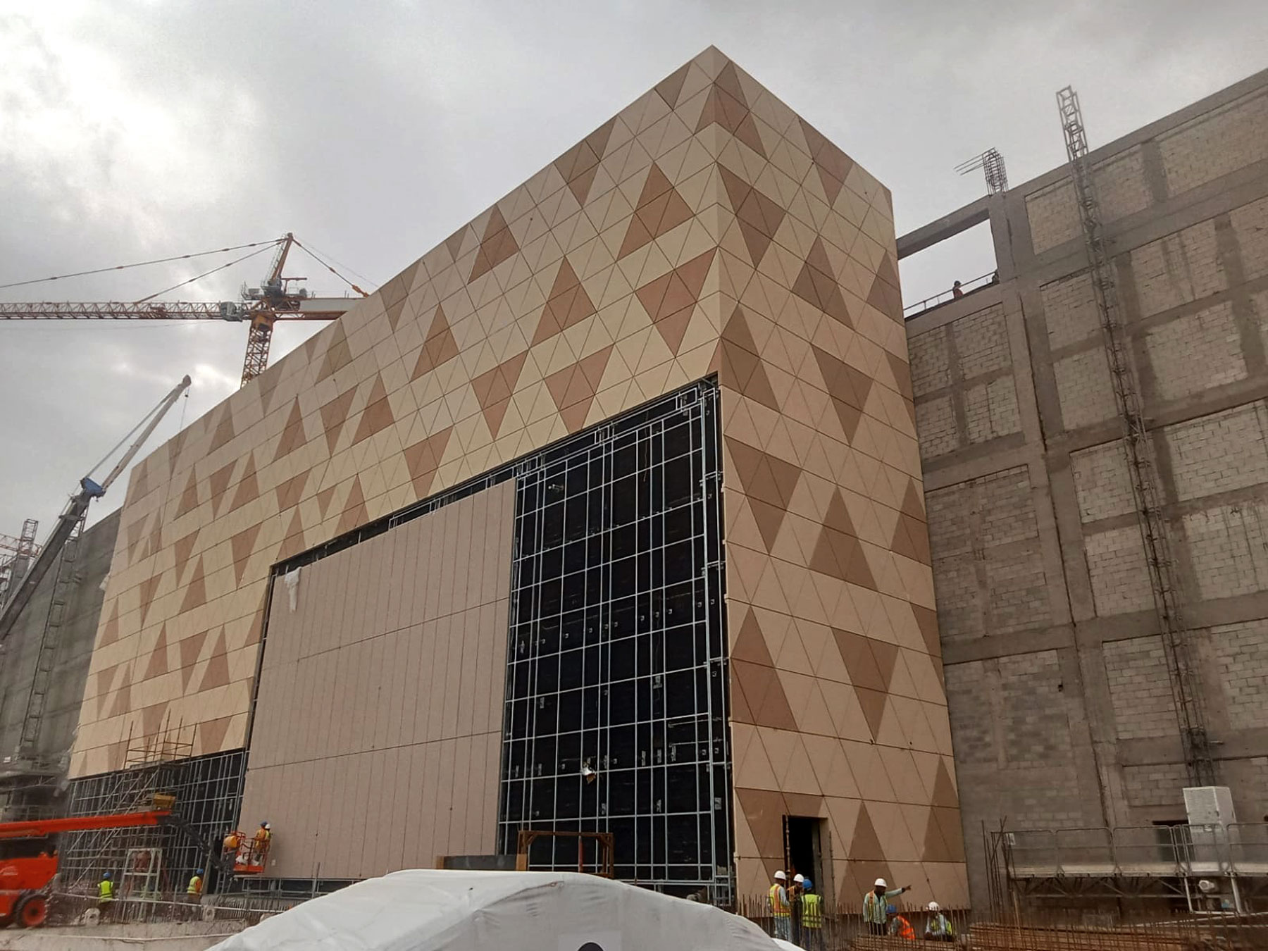 Avenue Mall GFRC & UHPC